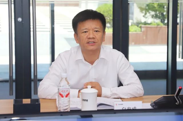 北新防水与中国散协工程加固与渗漏治理专委会签署战略合作协议
