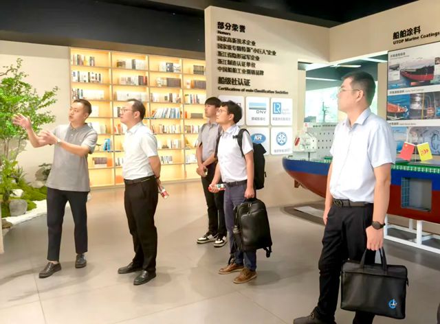 浙江省经信厅领导到鱼童调研