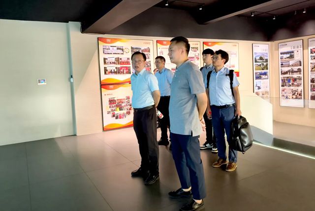 浙江省经信厅领导到鱼童调研
