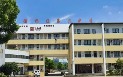 嘉丽士商装水漆助力路桥二中焕新，守护校园美好