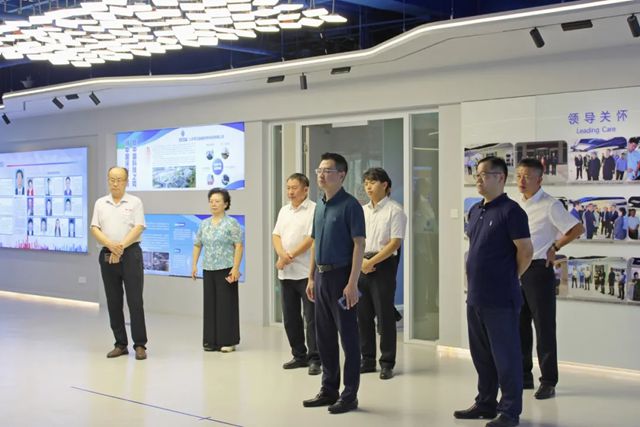 长江精工钢结构（集团）股份有限公司副总裁郭远征一行到孚日宣威考察