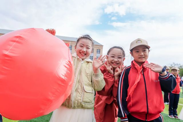 十四年公益同行！立邦携手陶氏走进内蒙古额尔古纳市三河小学