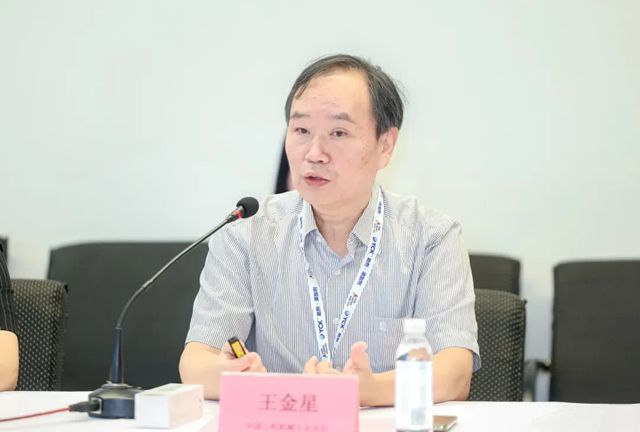 宣伟联手中国工程机械工业协会，引领涂装规范新高度