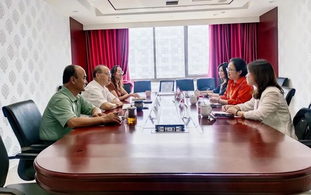 宣伟联手中国工程机械工业协会，引领涂装规范新高度