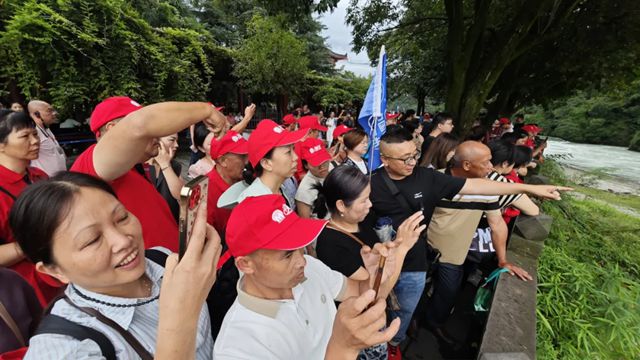 川蜀五日揽胜景，同心聚力向未来！美惠经销商专属之旅圆满收官