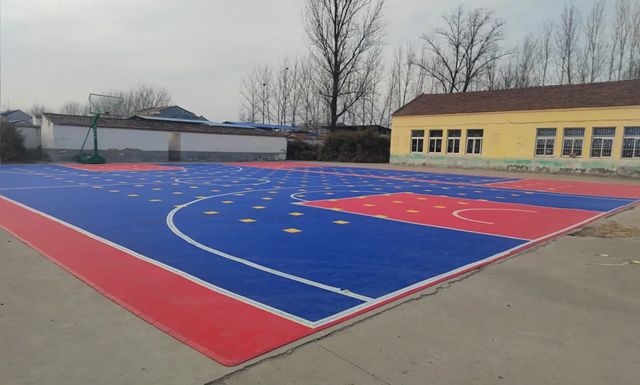 旧操场的焕新“重生”，让童年肆意奔跑