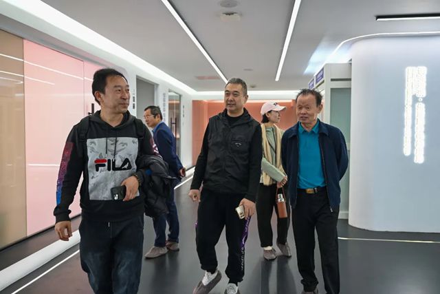 追更缪董视频号！客户实地解锁晨光“差异化创新”密码~