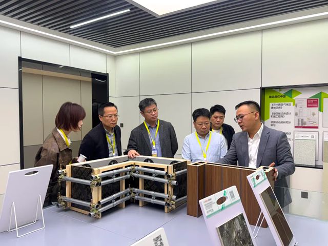 天尚设计集团胡庆龙院长一行莅临鳄鱼尼卡集团考察交流