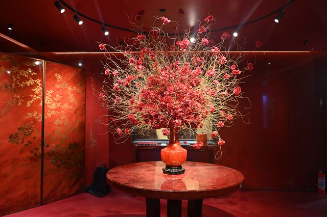 从“入宅”到“归心”：三棵树如何用“东方大宅”重塑空间叙事