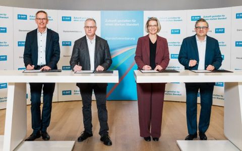 免强制裁员？巴斯夫签重磅协议，每年狂砸超100亿元投资！