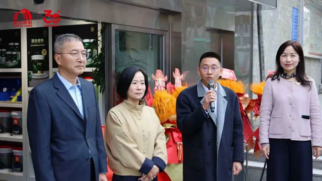 产教融合新篇章：东方雨虹“校中店”开启技能成才新路径