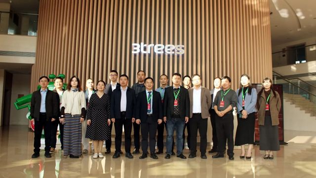 绿色医院建设管理与创新技术产品应用主题研讨沙龙圆满落幕，三棵树以科技与绿色助力医疗建筑新发展