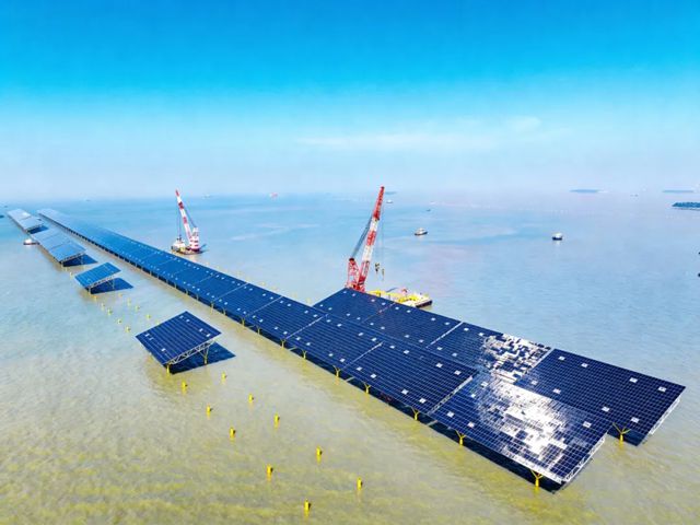 全球最大开放式海上光伏项目全容量并网，双瑞涂料筑牢国家能源工程关键防线