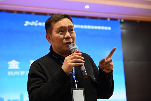 艺术涂料“内卷”如何解？成都恳谈会大佬们给出了回归本质的答案