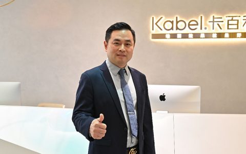 对话卡百利王辉：在浮躁的市场中，如何坚持“做好一面墙”的初心？