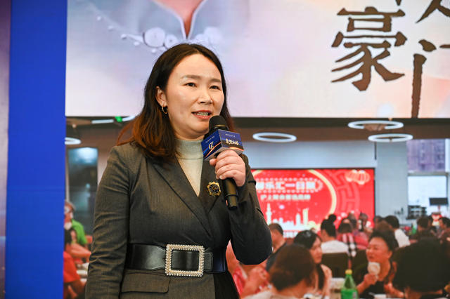 蒙太奇17周年炸场！赵广全战略+吕芳方流量4.0+新品，艺术涂料要变天？