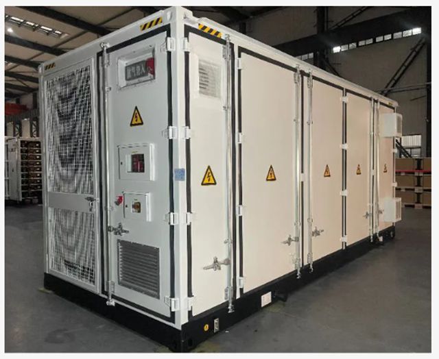 双碳战略下的储能防护丨大桥油漆赋能新型储能长效防护