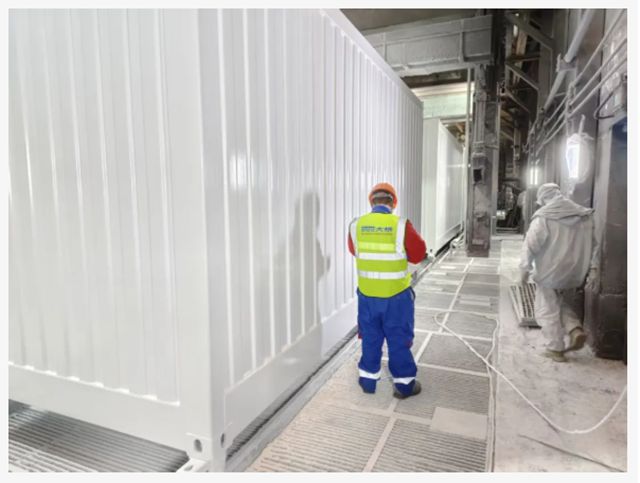 双碳战略下的储能防护丨大桥油漆赋能新型储能长效防护