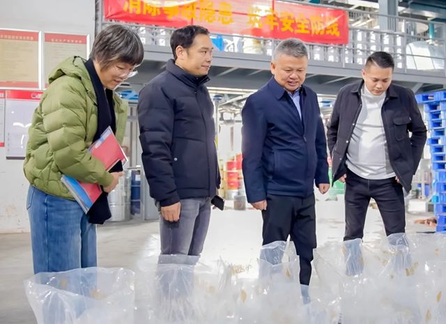 校企携手，共绘创新蓝图——泉州师范学院化工与材料学院领导一行莅临美惠考察交流