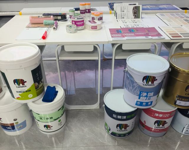 沧州建海五金装饰携战略合作客户走进德爱威工厂参观考察