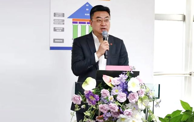 海虹老人荣获南通中集2025年度“优秀供应商”称号