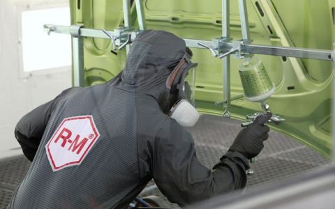 签下沃尔沃三年长约！巴斯夫凭什么成为高端车企的“心头好”？