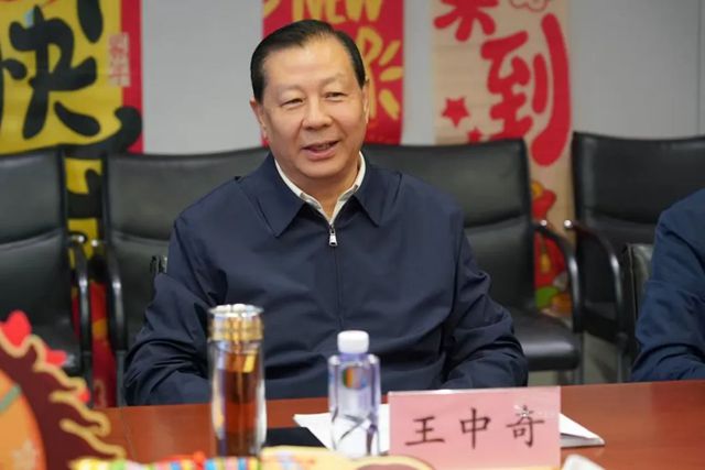 北新建材董事长管理带队拜访中国建筑装饰协会