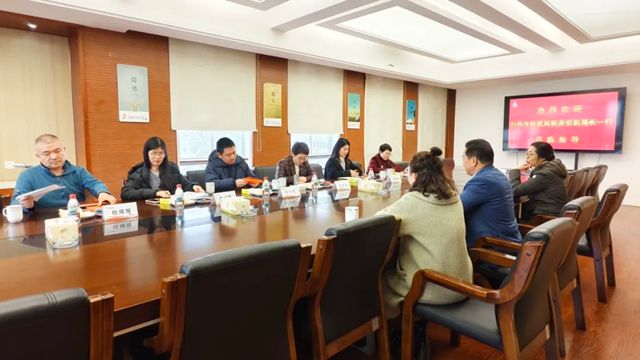 台州市经信局副局长郭英姿带队在鱼童调研