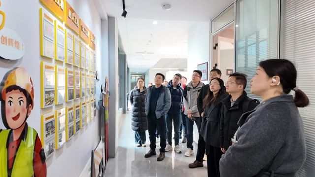 东方雨虹子公司领导一行莅临九阳防水参观交流
