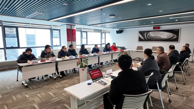 东方雨虹子公司领导一行莅临九阳防水参观交流