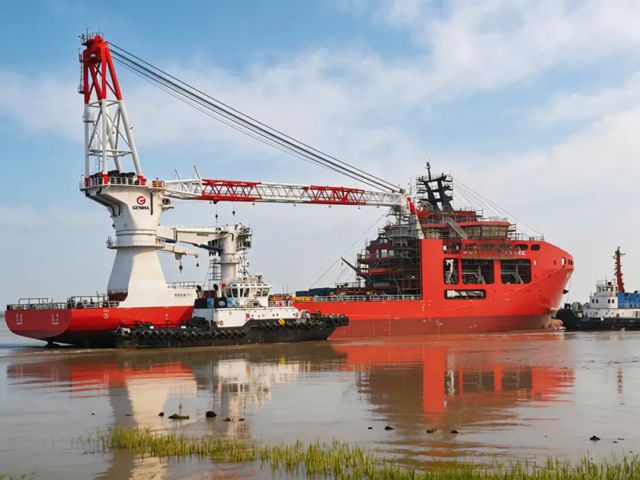 国产新一代深水工程船成功吉水，双瑞涂料护航国家深海战略