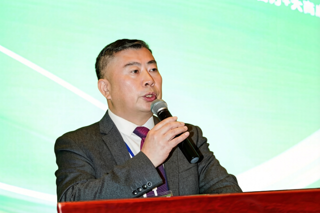 亚卡仿石漆“百城百万+“战略今日引爆！600经销商汇聚赣鄱大地，燃爆了！