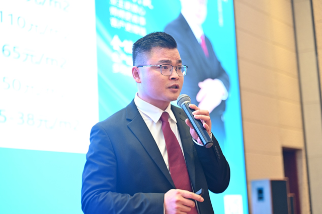 亚卡仿石漆“百城百万+“战略今日引爆！600经销商汇聚赣鄱大地，燃爆了！