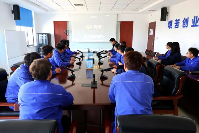 志愿红映黄河岸 雷锋精神永传承—— 双瑞涂料洛阳基地学雷锋志愿活动圆满收官