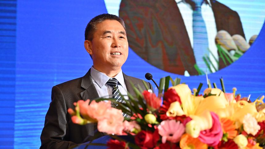 原材料暴涨中如何突围！陈冰：创新、协同、绿色，一个都不能少