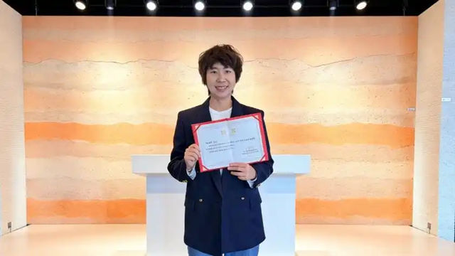 易高创能黄贞迪女士受聘昆明建筑装饰材料行业消费维权委员会专家