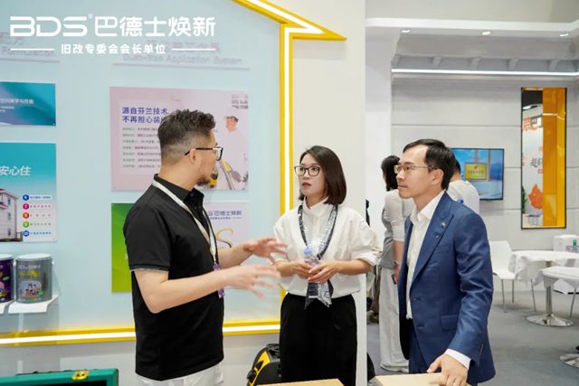 全屋涂装，一站解决！“巴德士焕新”×广州定制家居展暨轻高定展圆满收官
