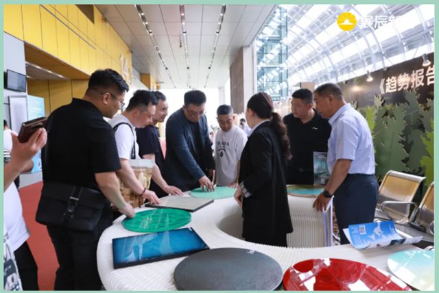 展辰新材亮相中国家博会，以绿色涂装定义可持续未来！