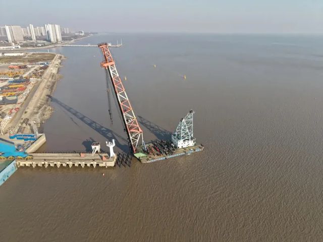 “远洋重港” 背后的 “防腐防线”丨北新大桥助力启东海洋经济高质量发展