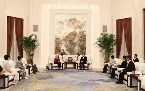 扩大投资布局，实现合作共赢：PPG全球高级副总裁Amy R. Ericson一行拜会苏州市委书记范波