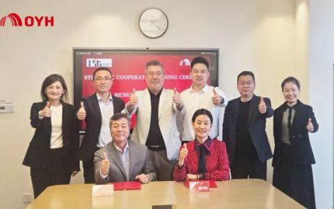 东方雨虹海外发展集团与韩国BICHUMI GLASS签署战略合作协议
