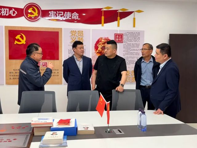 安徽省智能家居行业协会一行莅临鳄鱼尼卡集团考察指导