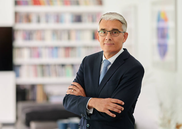 赢创宣布延长首席执行官任期，并任命新首席财务官