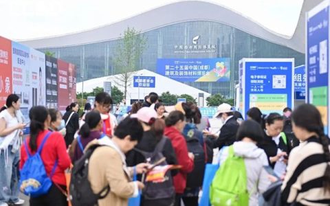 数码彩亮相成都建博会：“从新2.0”赋能涂料翻新，引领场景化营销革命