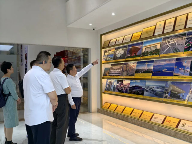 广东省山东泰安商会走进会员企业美涂士：共赏涂料魅力，共谋合作新篇