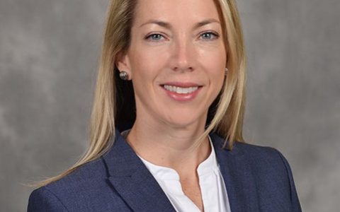 PPG财务大权“易主”：资深女将空降，41年元老退休