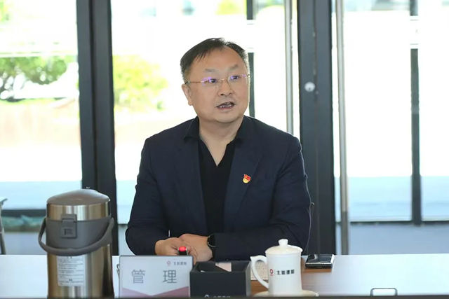 中国房地产业协会党支部与北新建材党委开展联学联建活动