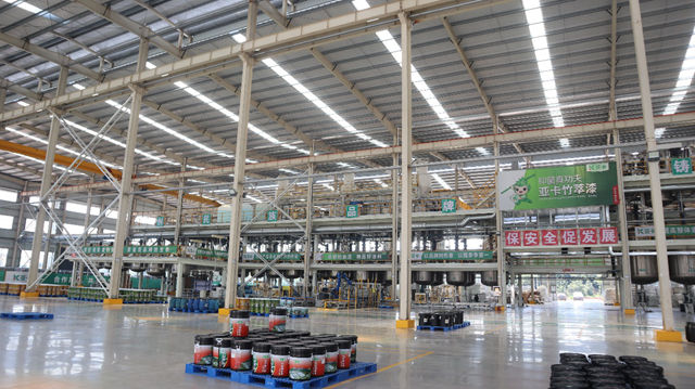 联袂打造顶级盛会！亚卡仿石漆成为第17届金漆奖黄金赞助商