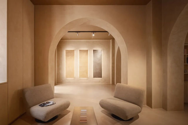 2026米兰设计周圆满落幕 | 在“光的间隙”里，让材料自己说话