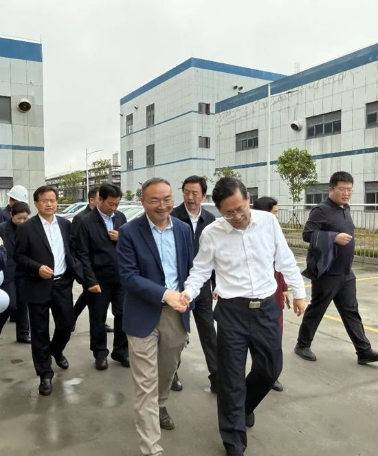 副省长王一鸥莅临湖南倍特尔调研指导